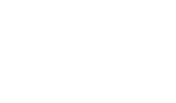 階段の上に待っている美味しい料理と楽しい時間